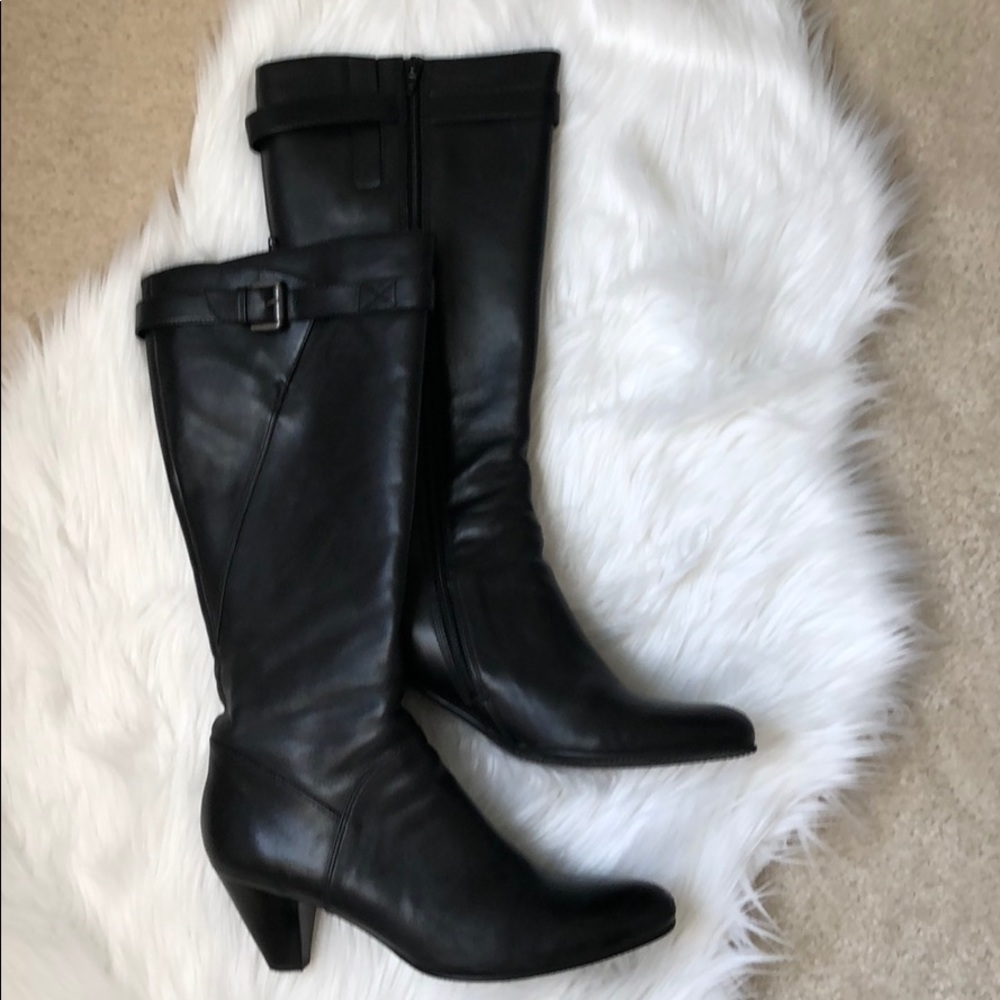 Ecco Boots